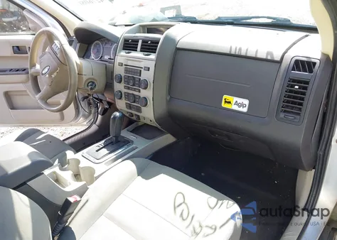 2010 Ford Escape Xlt из США, поврежденный, VIN 1FMCU0D75AKB03571